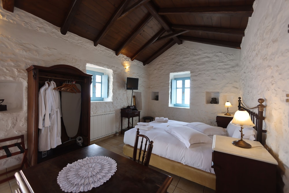 Romantic House photo 2