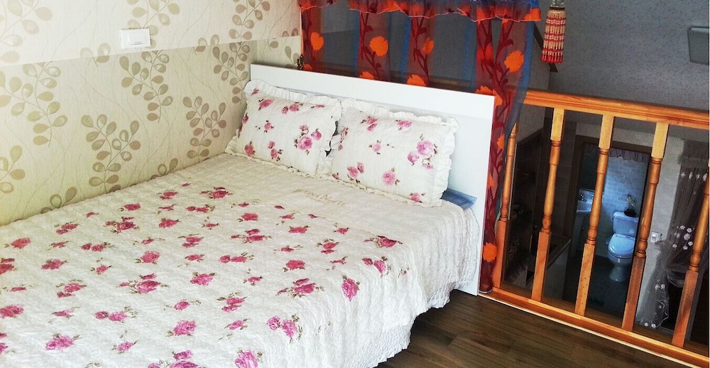 Spearmint Room photo 1