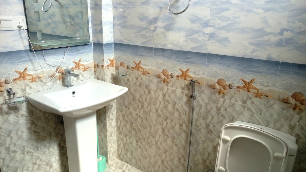 Deluxe Double Room, 1 Bedroom, Lake View photo 2