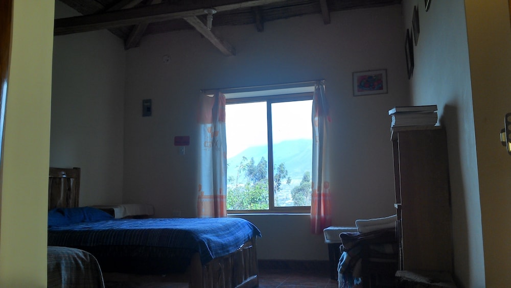 Basic Room, 2 Double Beds, Mountain View photo 2