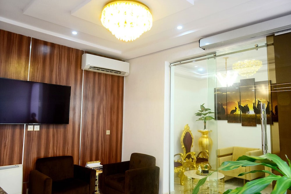 Exclusive Room
