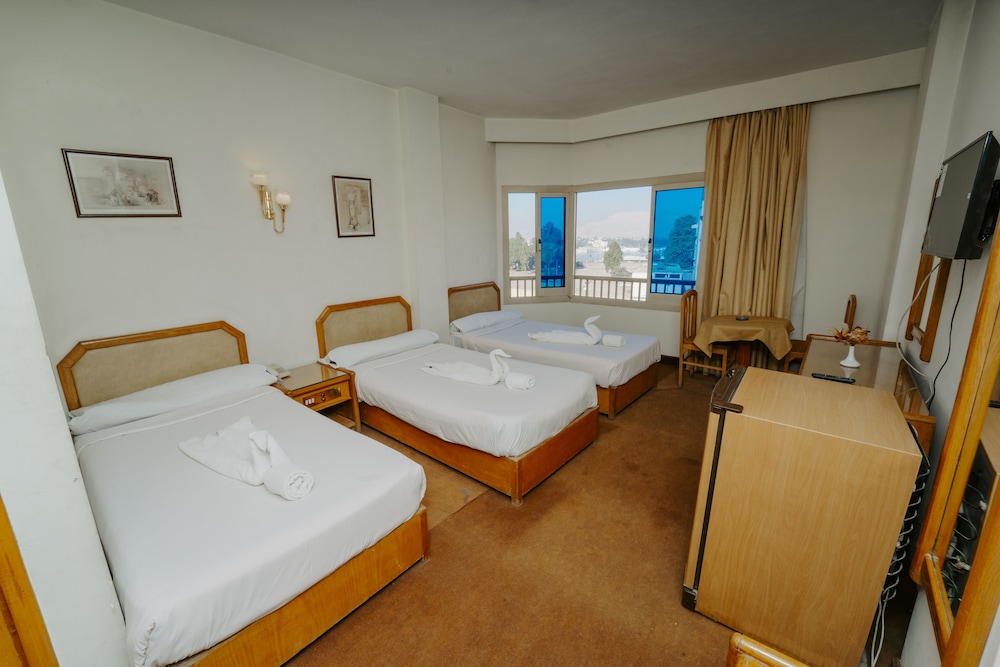 Triple Room - Photo 2