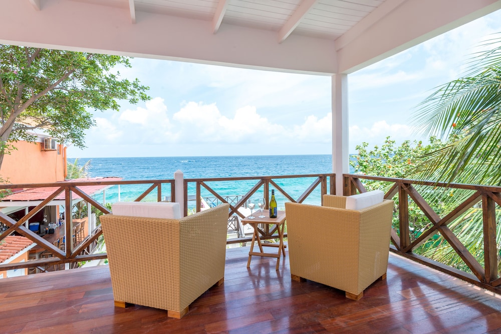 Superior Room Deluxe Ocean View - Photo 10