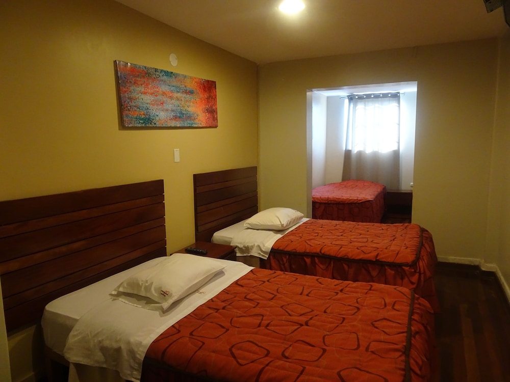 Triple Room