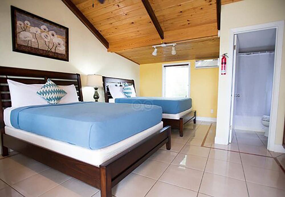 Ocean Family Studio Bungalow photo 1