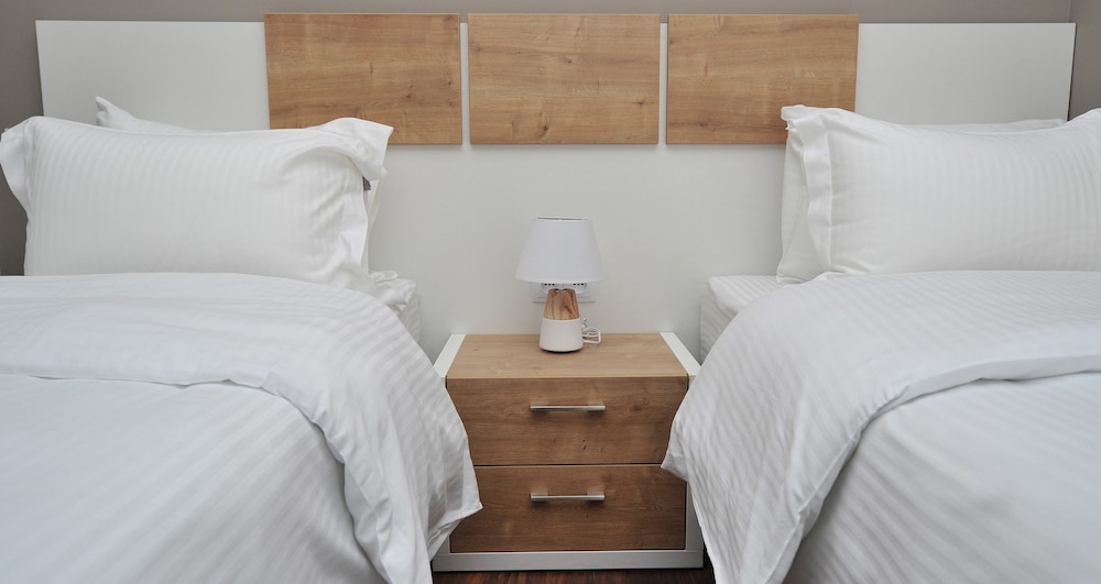 Standard Twin Room photo 2