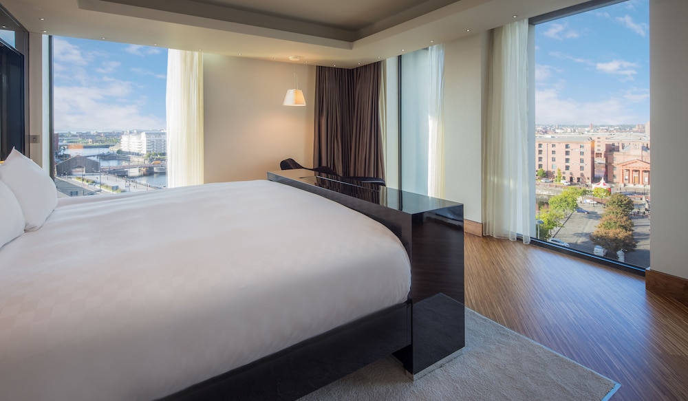 Presidential Suite photo 2