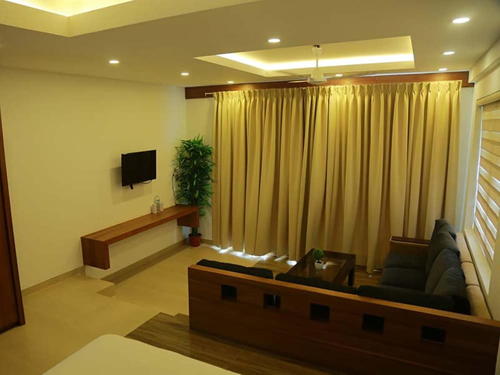 Deluxe Double Or Twin Room, 1 Double Bed, River View photo 2