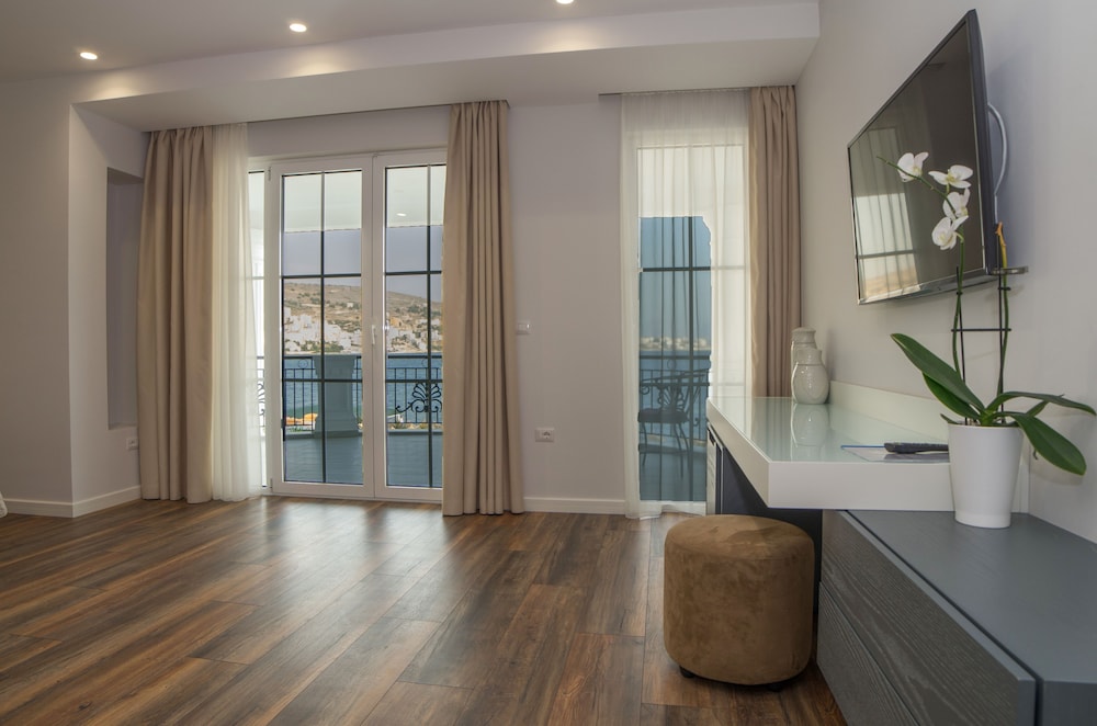 Superior Suite, Sea View photo 3