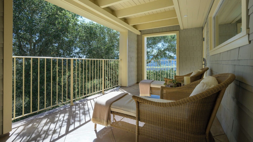Suite (e.e. Cummings) photo 2