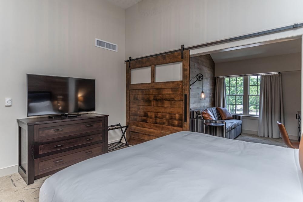 Luxury Street View Suite photo 2