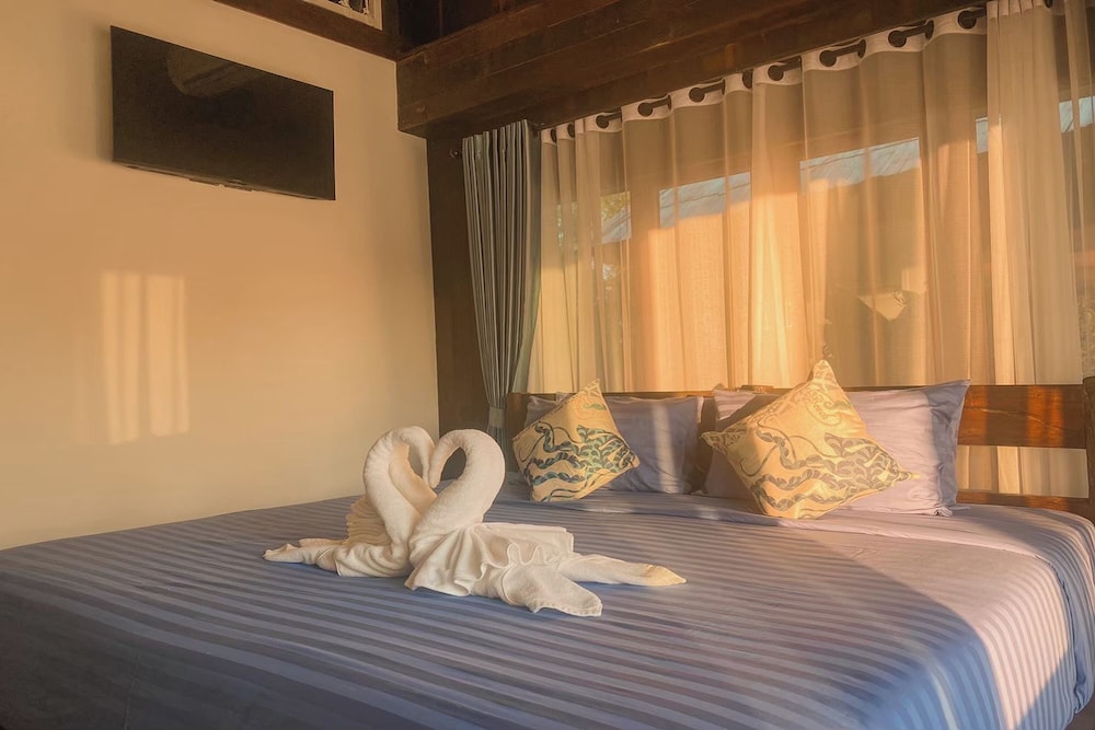 Family Villa, 2 Bedrooms, Pool View photo 2