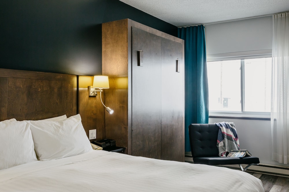 Comfort Room, City View, Ground Floor (1 Queen & 1 Double) photo 1