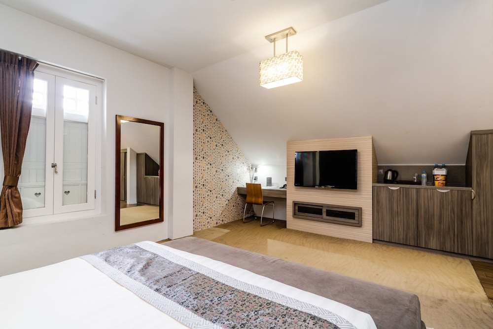 Executive Suite photo 3