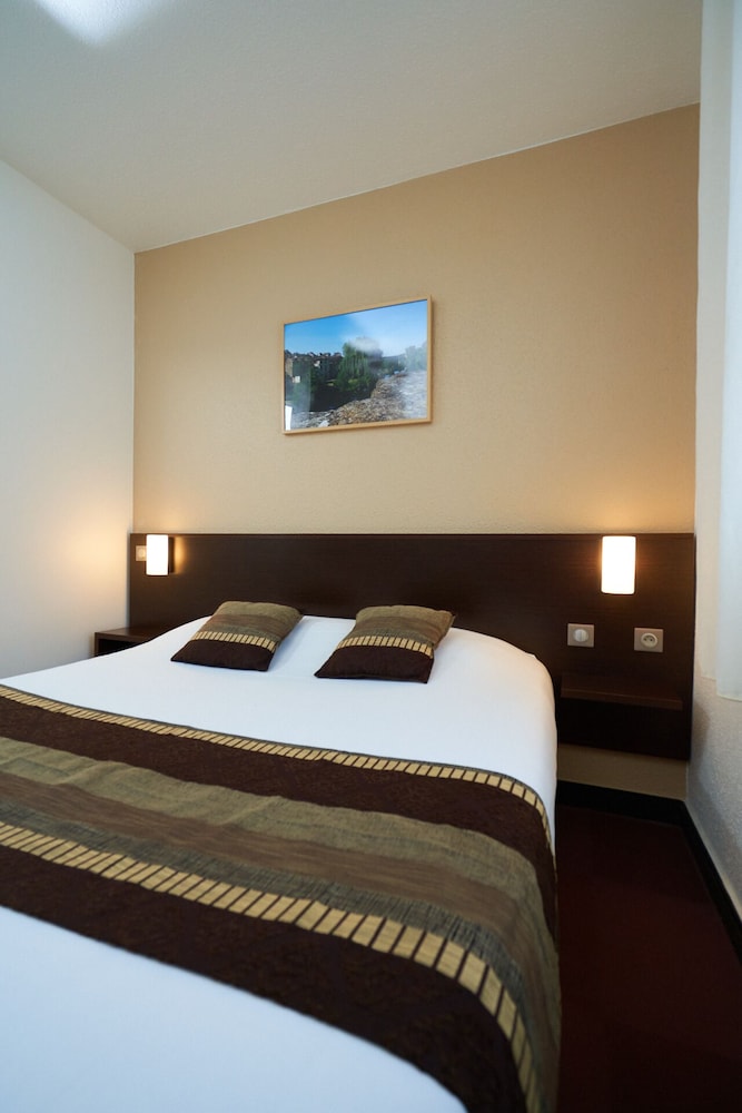 Standard Room, 1 Double Bed photo 2