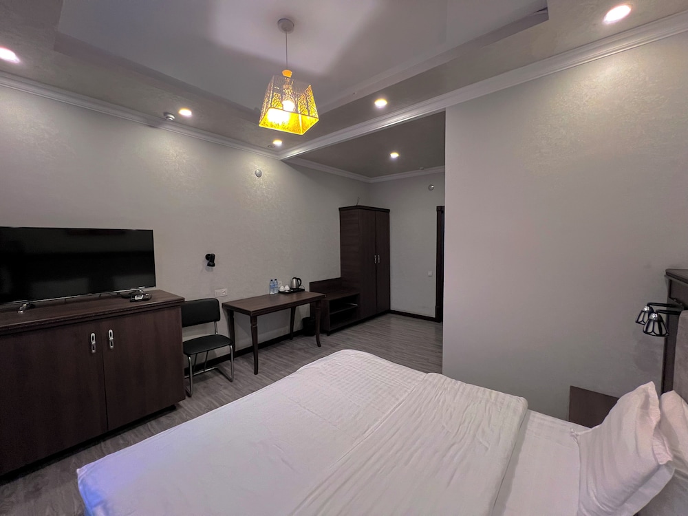 Standard Double Room, 1 Double Bed photo 3