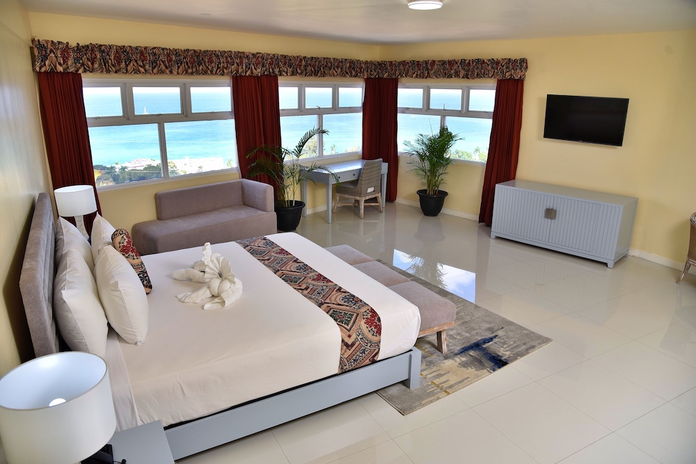 Signature Studio Suite photo 3