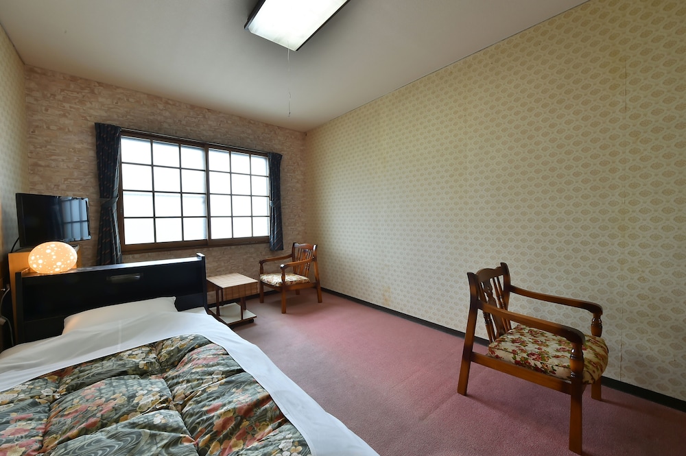 Basic Single Room