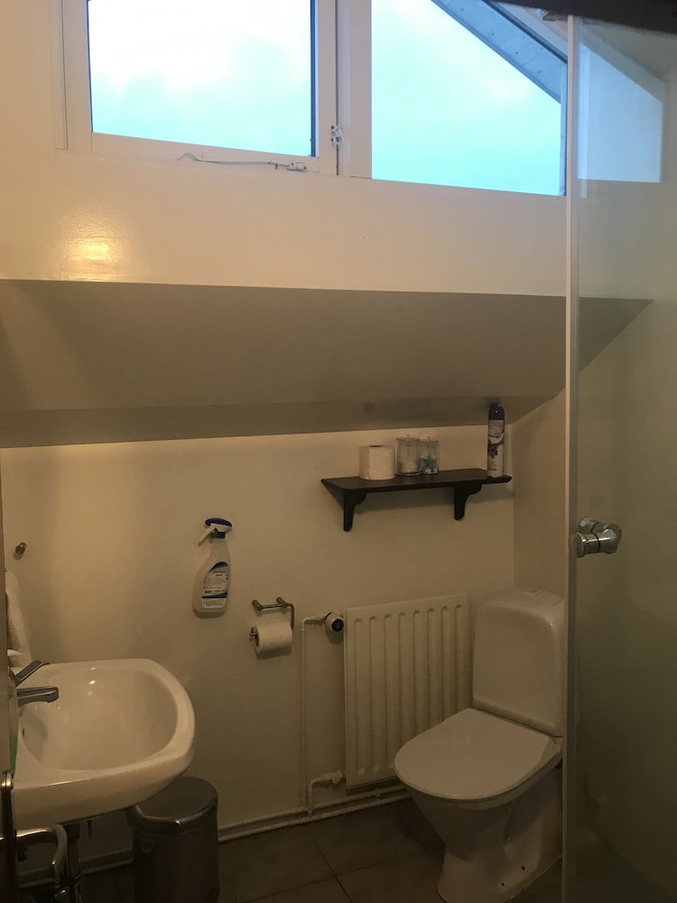 Triple Room, Shared Bathroom photo 2