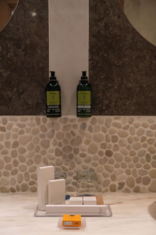 Premium Deluxe Room, Ocean View - Photo 4
