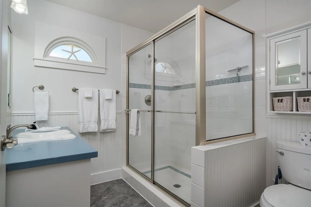 Superior King Room Only photo 1