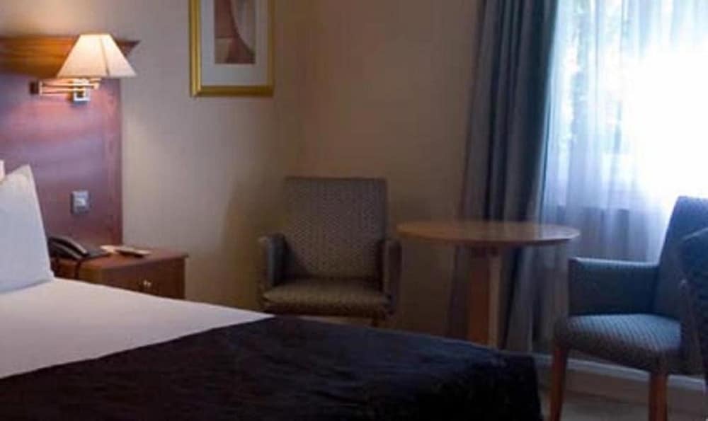 Twin Room - Photo 2