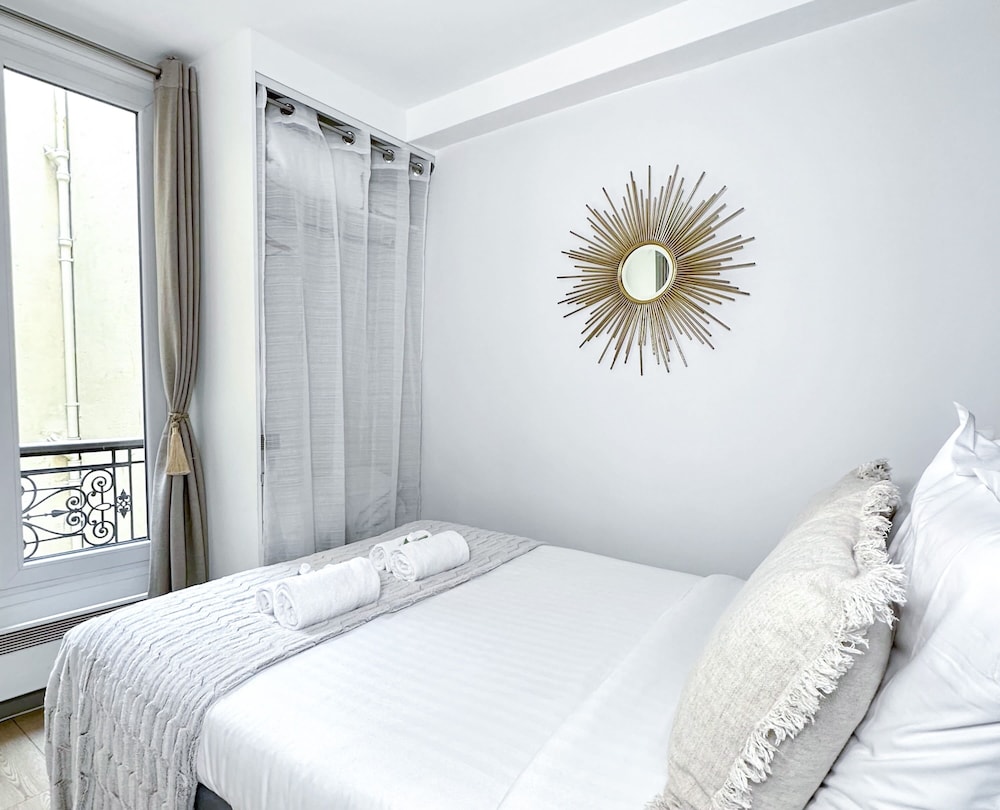 Comfort Apartment, 1 Queen Bed with Sofa bed photo 2