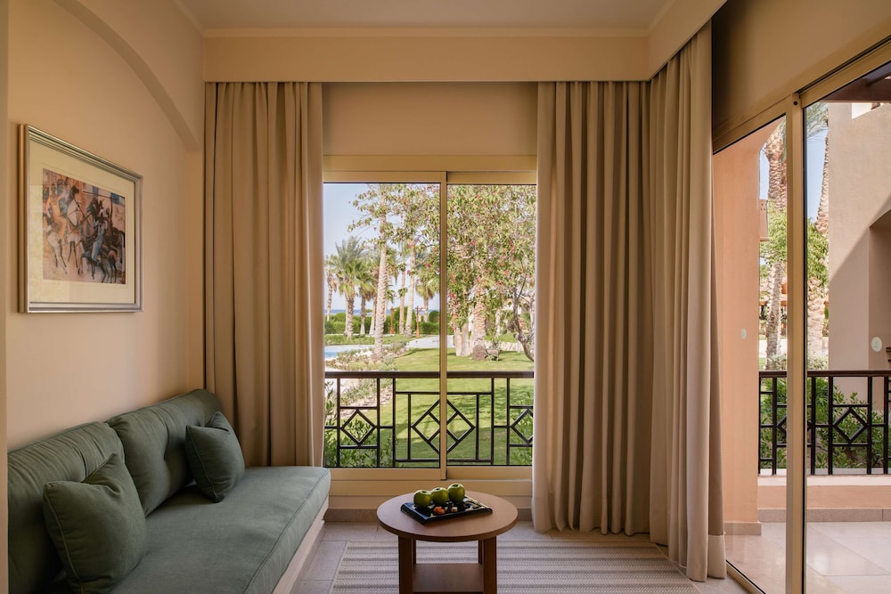 Superior Twin Room, Garden View