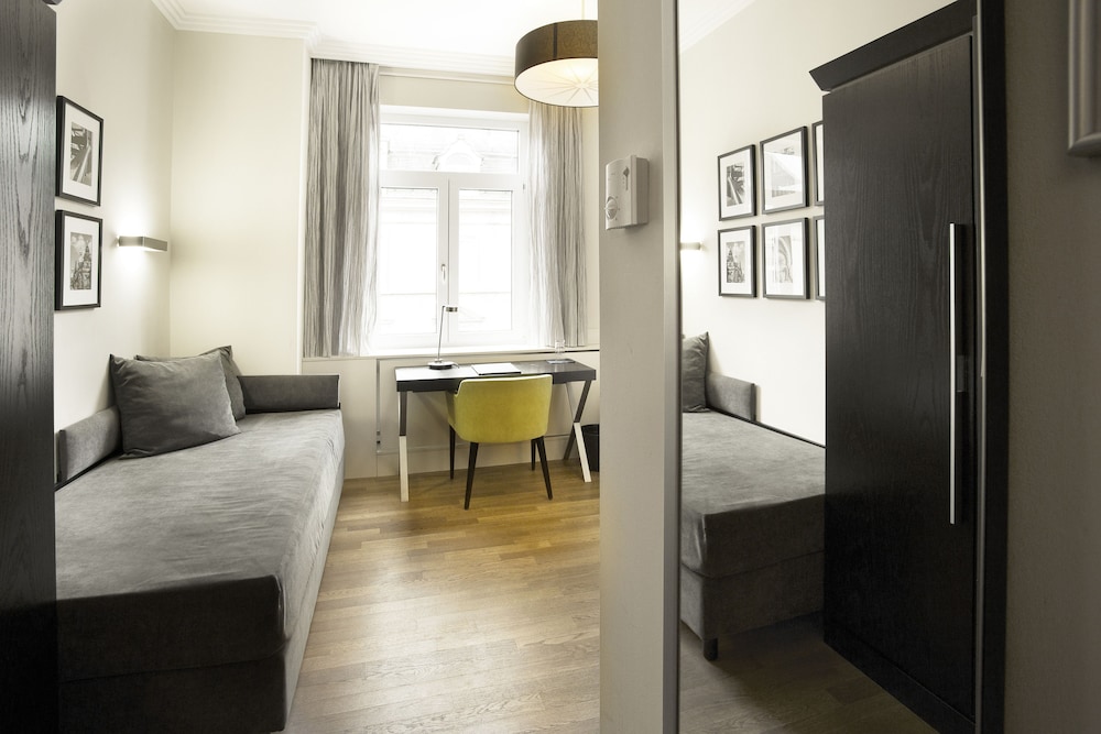 Superior Single Room, 1 Twin Bed photo 2