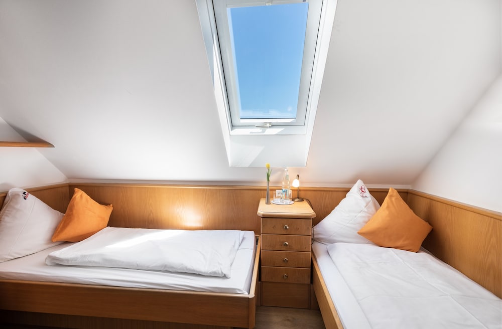 Apartment 2 Rooms, 1 Bedroom photo 2