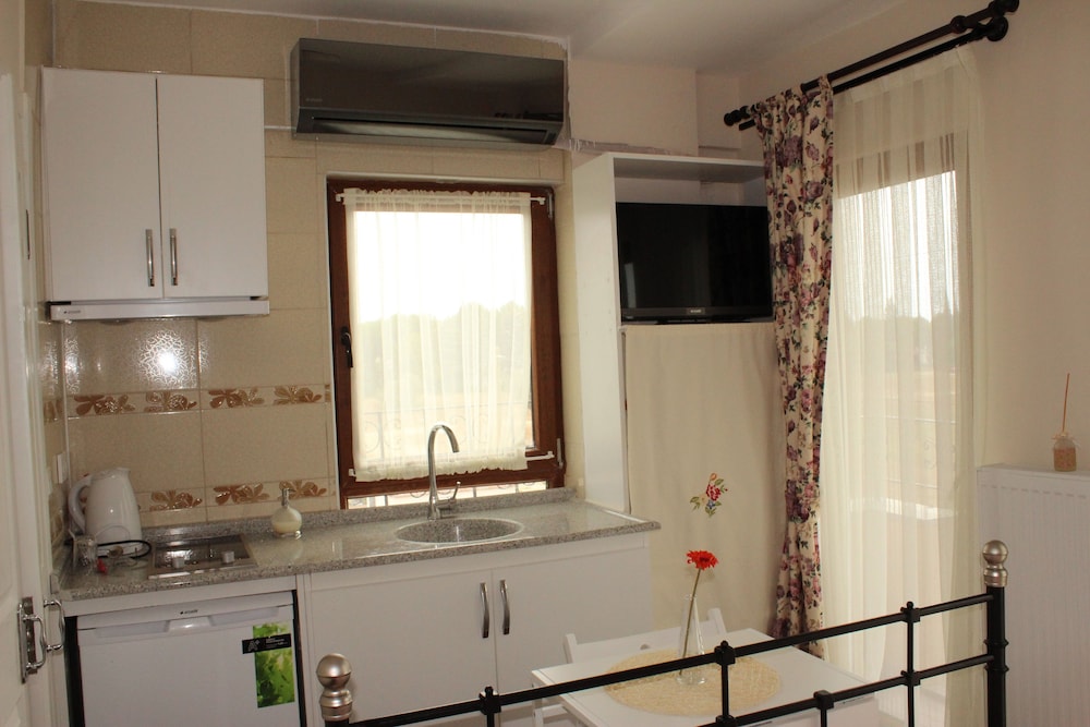 Standard Double Room, 1 Double Bed, Sea View photo 2
