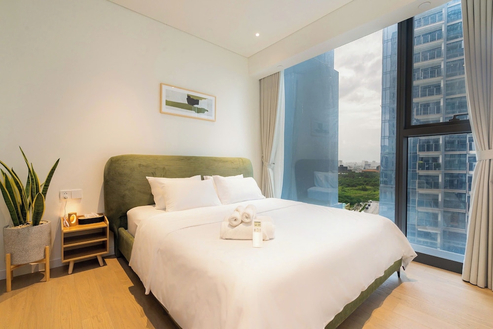 Deluxe Apartment, 1 Bedroom, Balcony, City View
