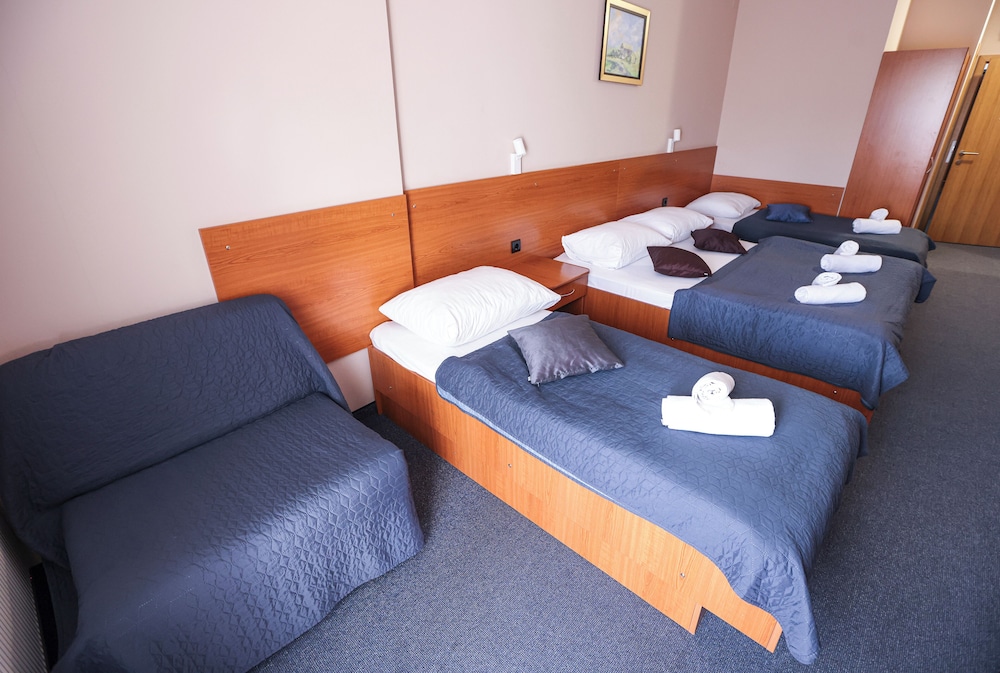 Standard Quadruple Room photo 3