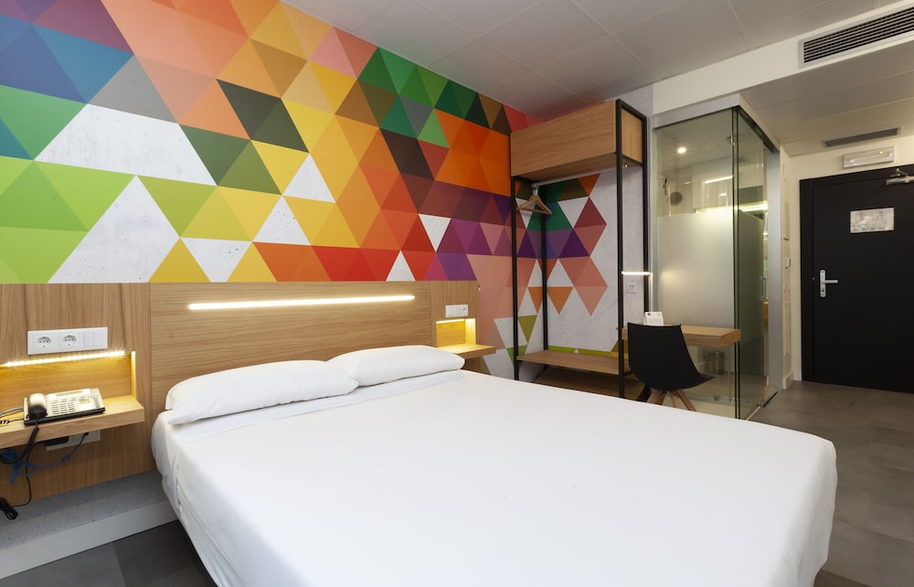 Standard Room - Photo 7