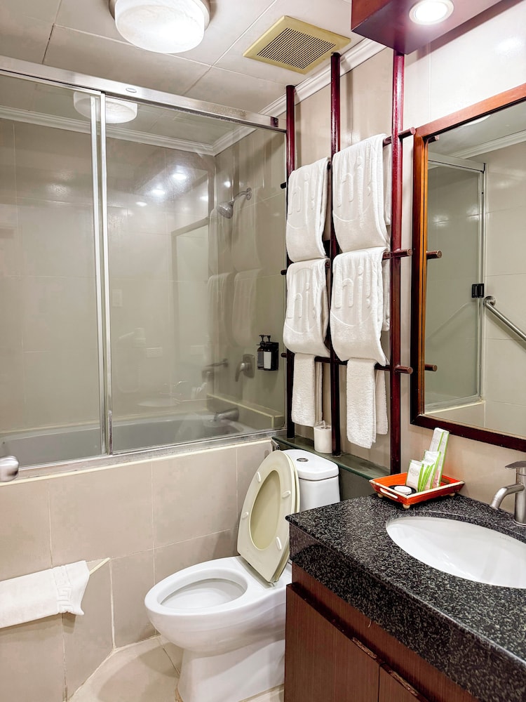 2 Bedroom Family - Photo 6
