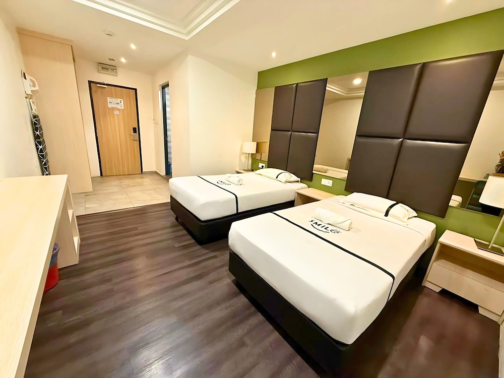 Twin Room - Photo 1