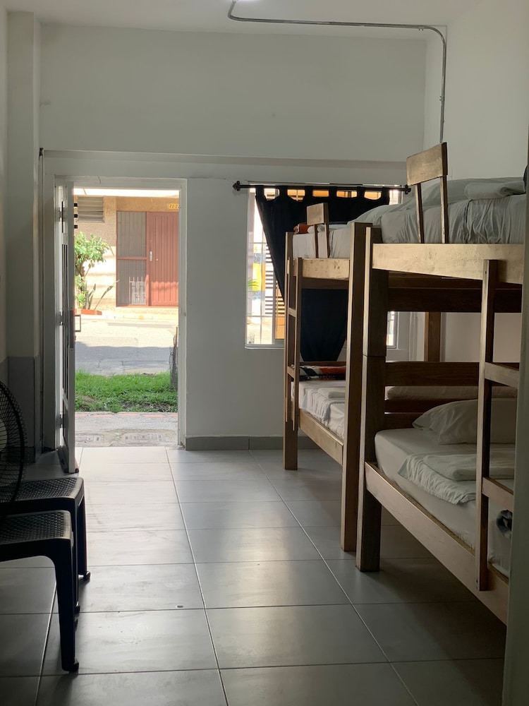 Economy Apartment, Mixed Dorm