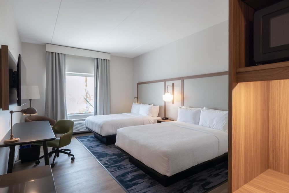 Standard Room, 2 Queen Beds (Mobility Accessible, Tub) photo 1