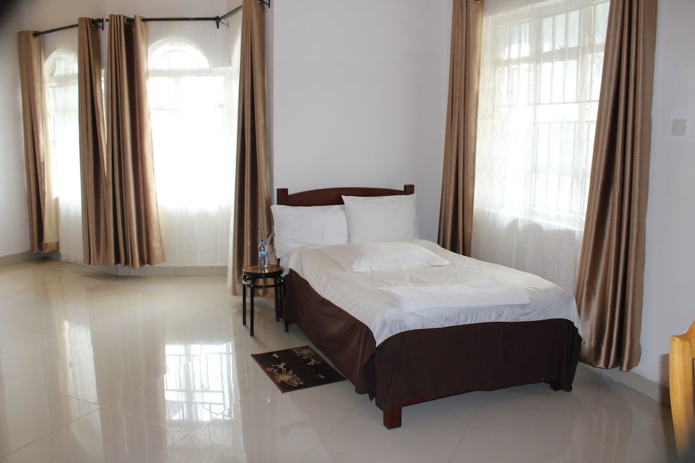 Deluxe Suite photo 1