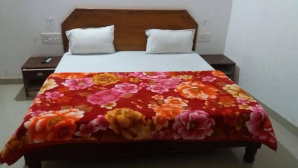 Deluxe Double Room, City View photo 3