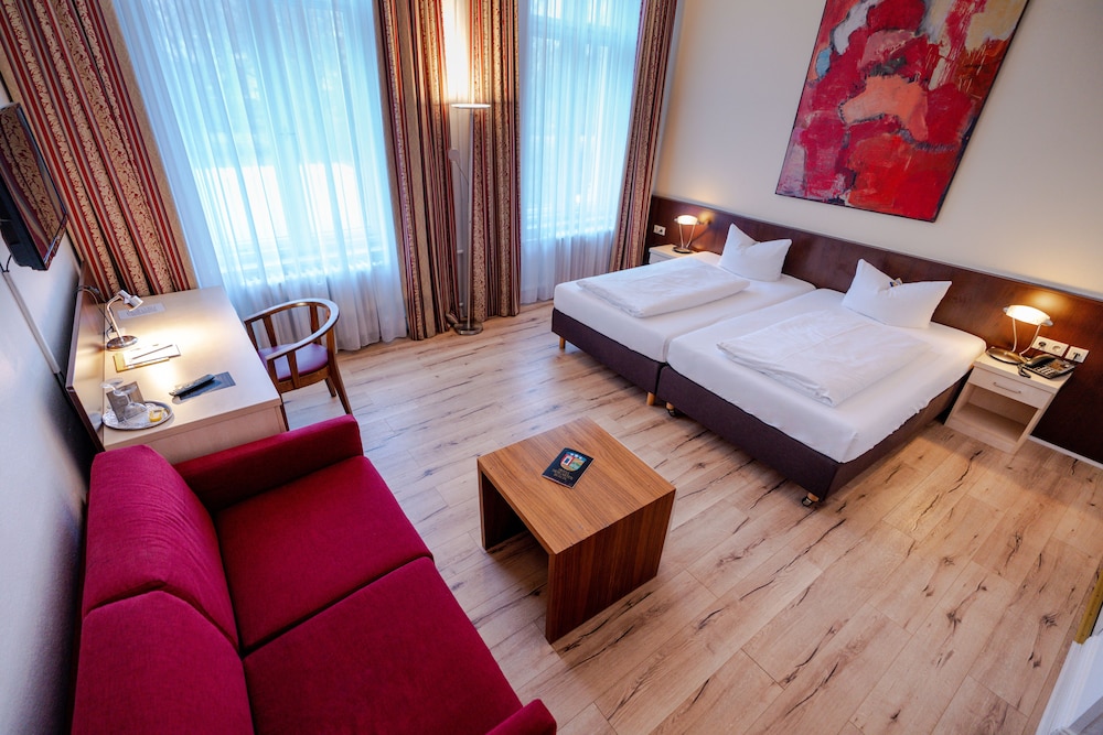 Comfort Double Room, 1 Double or 2 Twin Beds photo 1