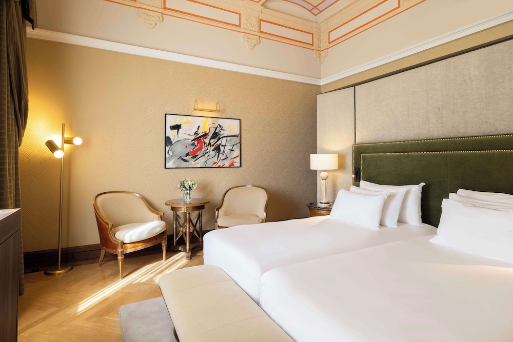 Junior Suite (Extra Bed 3 adults) - Photo 5