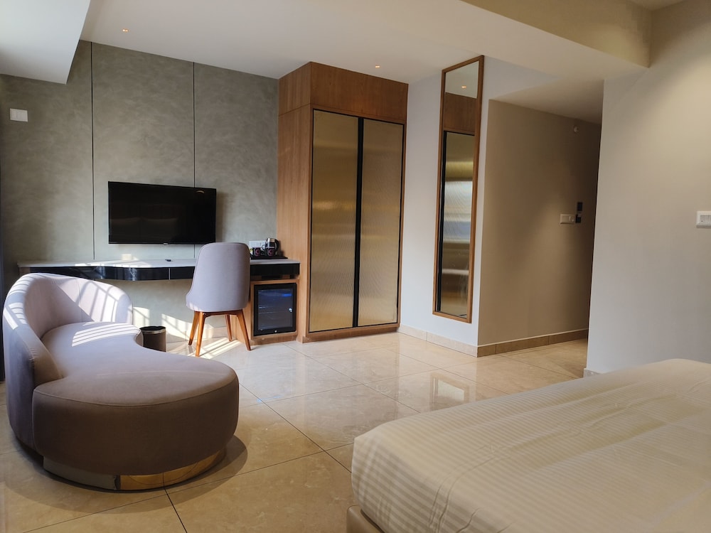 Deluxe Double Room photo 3