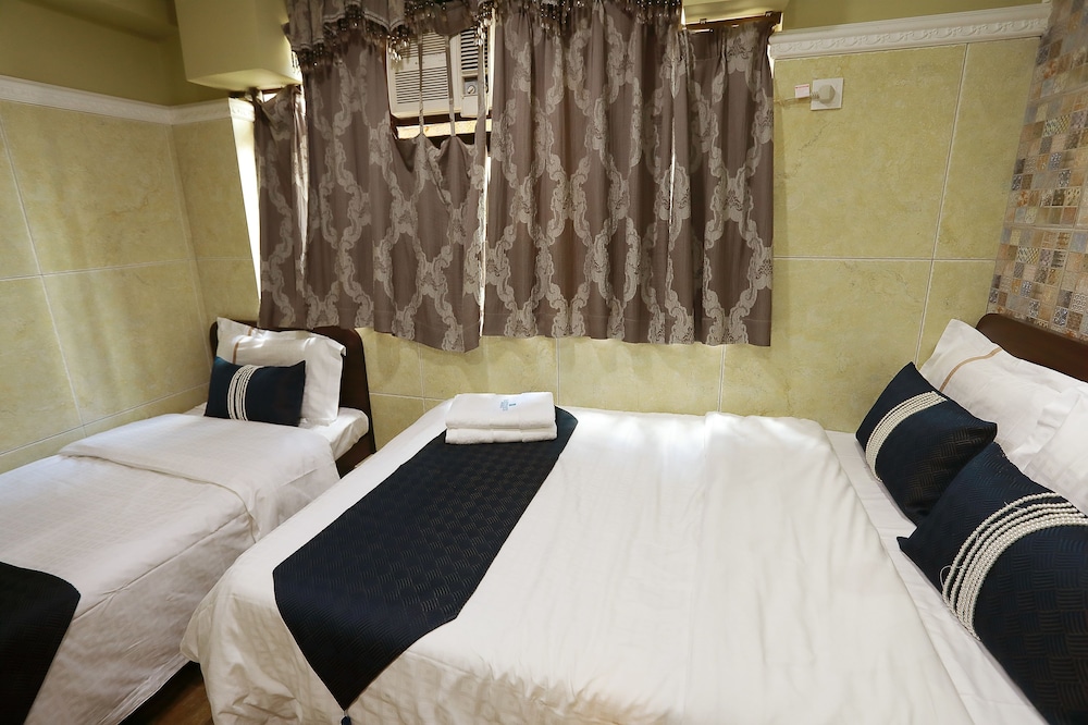 Classic Triple Room photo 1