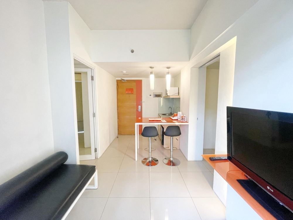 Room, 2 Bedrooms (HARRIS Residences) - Photo 4