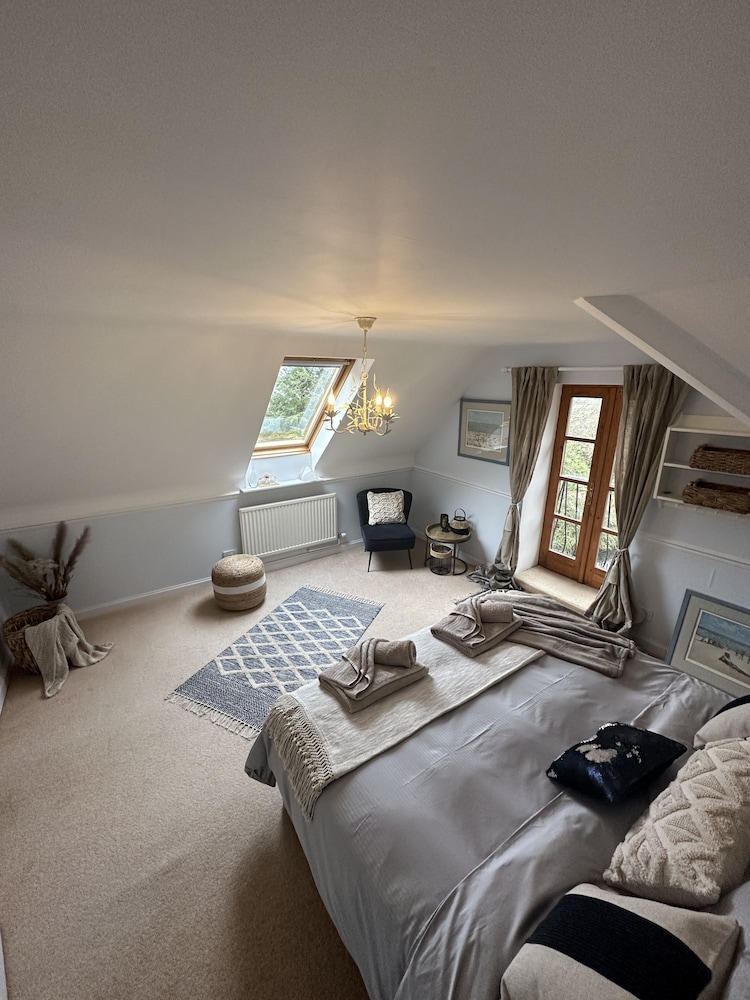 Double or Twin Room, Non Smoking, Garden View photo 3