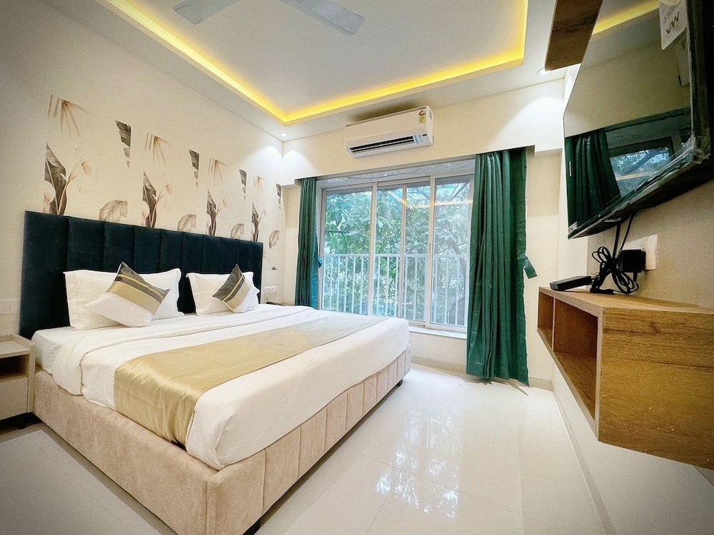 Luxury Apartment