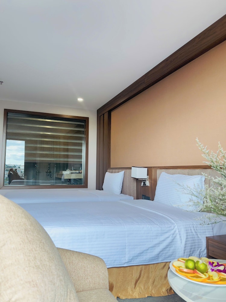 Luxury Room, City View photo 3
