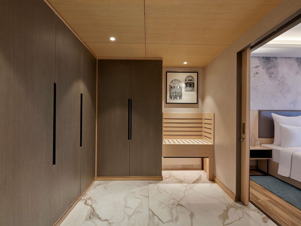 Presidential Suite, 1 King Bed, Non Smoking