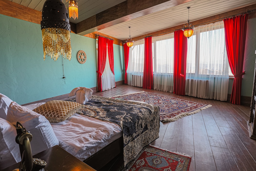 Family Suite photo 2